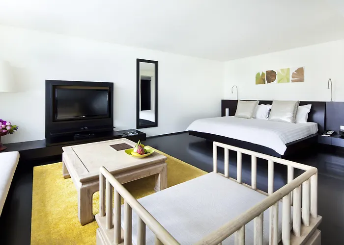 Hotel Metropolitan 5*