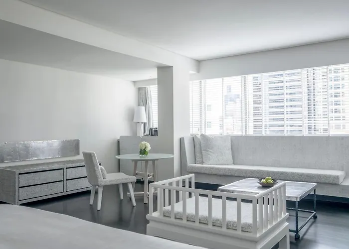 Metropolitan 5* Bangkok