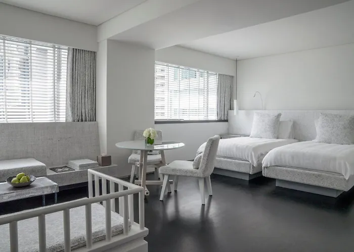 Metropolitan 5* Bangkok