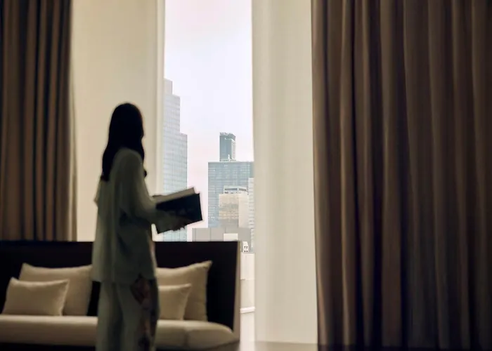 Hotel Metropolitan 5*
