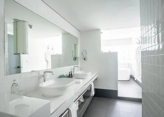 Hotel Metropolitan 5*